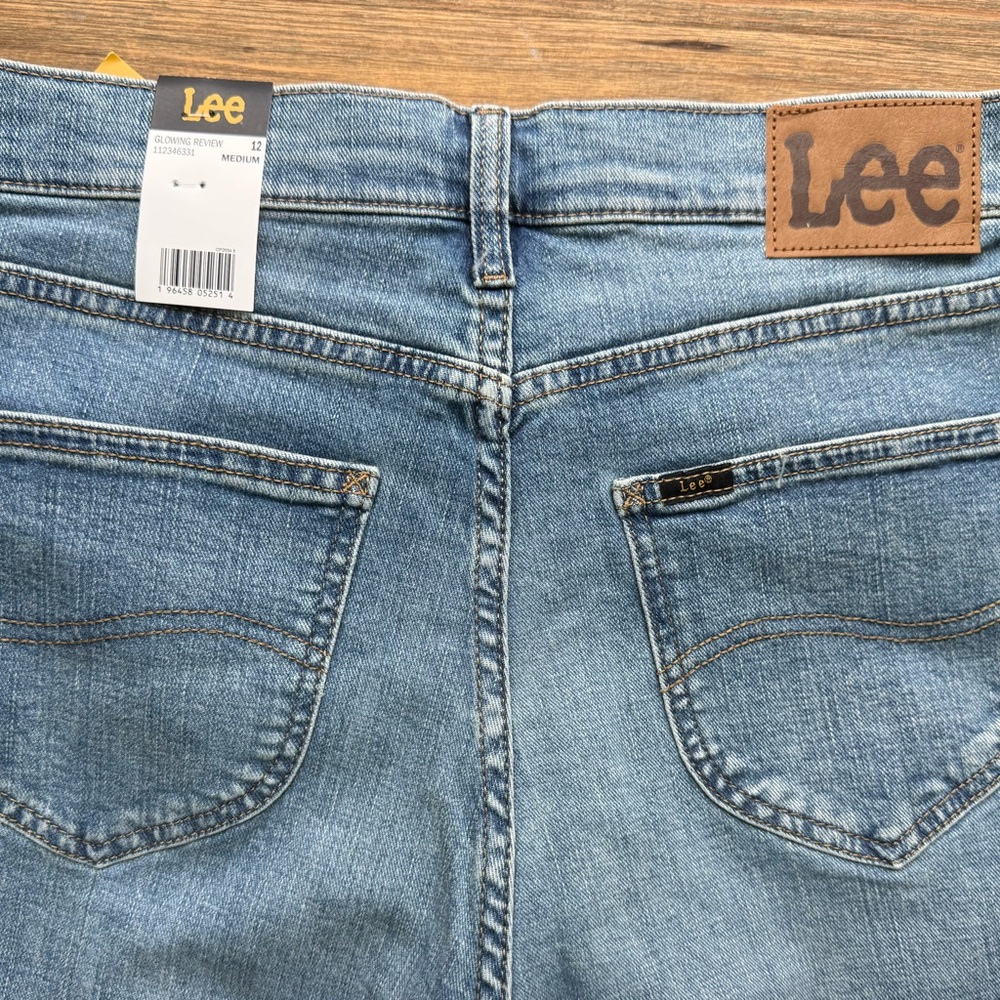 NWT LEE Mom Jeans 12 - Picture 5 of 5